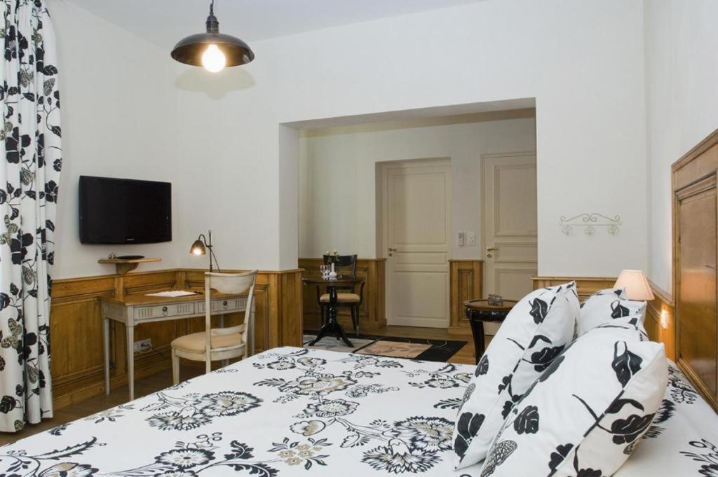 Villa Heloise Hotel Puisseguin Dış mekan fotoğraf